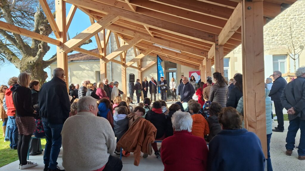 La nouvelle école communale de Saint-Bardoux est inaugurée